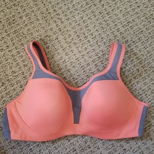 Wacoal womens sports bra
